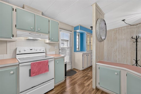 Tiny photo for 2005 Stacey Dr, Mount Dora, FL 32757 (MLS # G5119395)