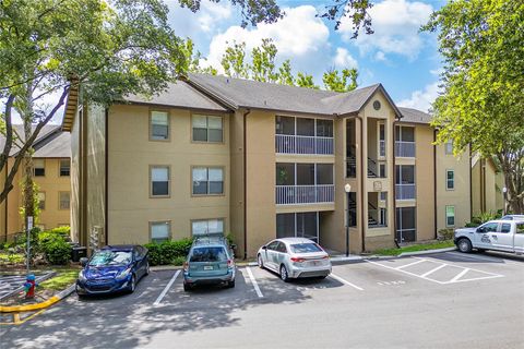 Photo of 627 Dory Lane #304, Altamonte Springs, FL 32714 (MLS # O6396303)