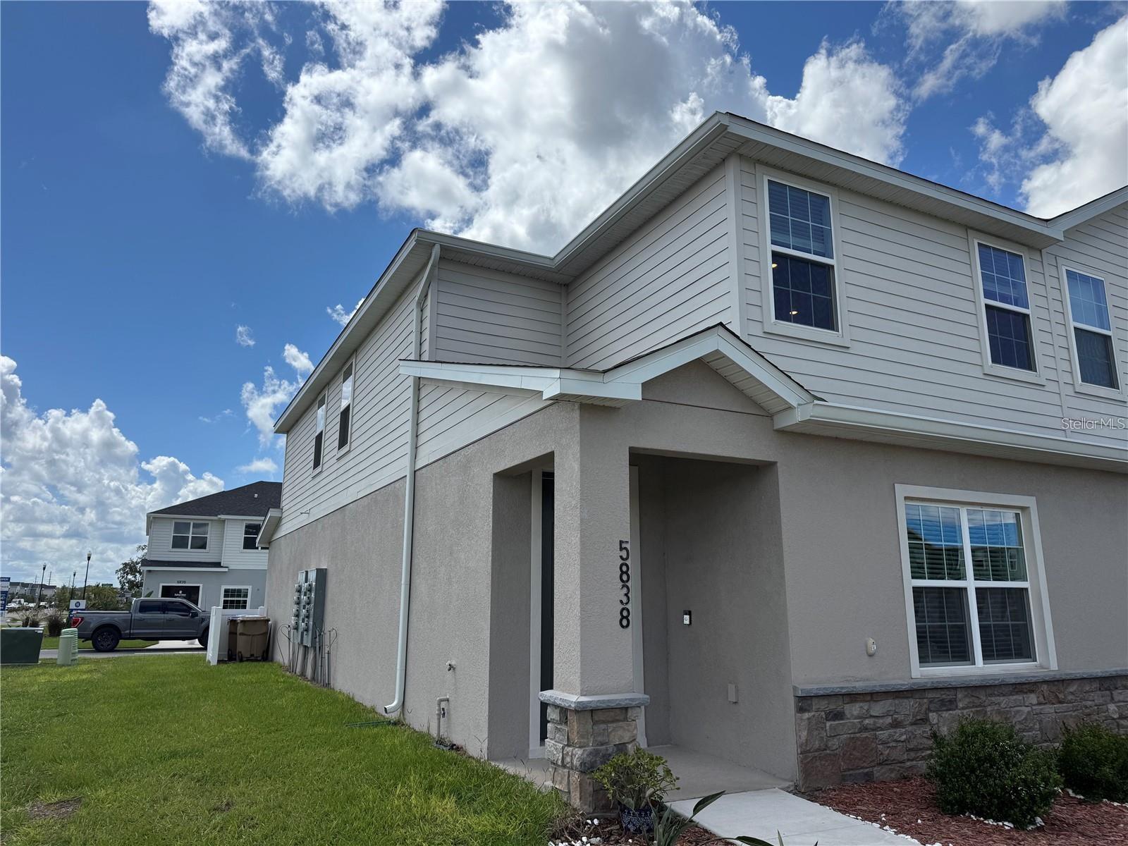 CROSSINGS PH 1 REP - Residential Lease