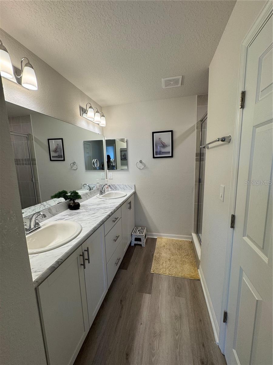 CROSSINGS PH 1 REP - Residential Lease