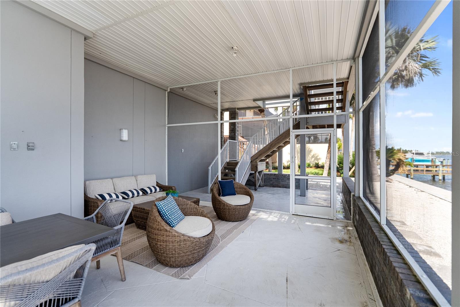 NORTH POINT HARBOUR UNIT ONE - Residential