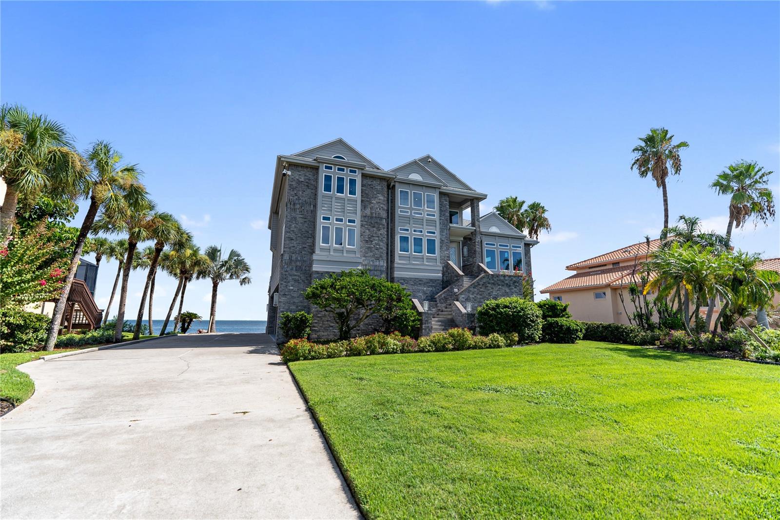 NORTH POINT HARBOUR UNIT ONE - Residential