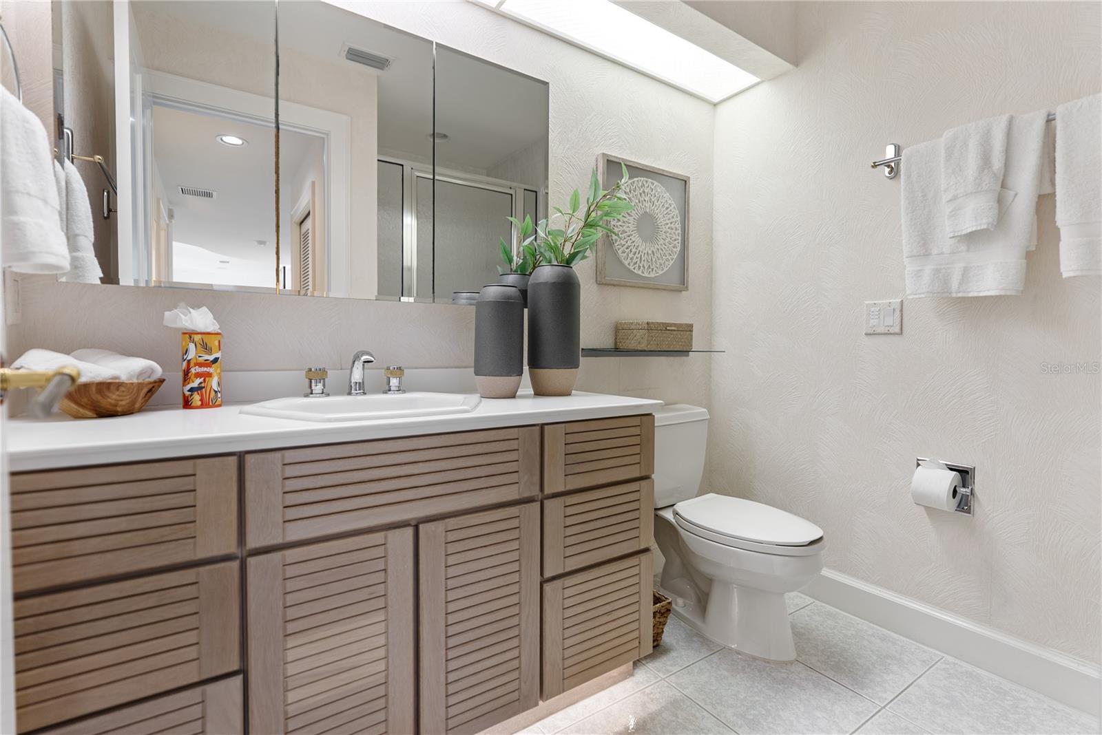 NORTH POINT HARBOUR UNIT ONE - Residential