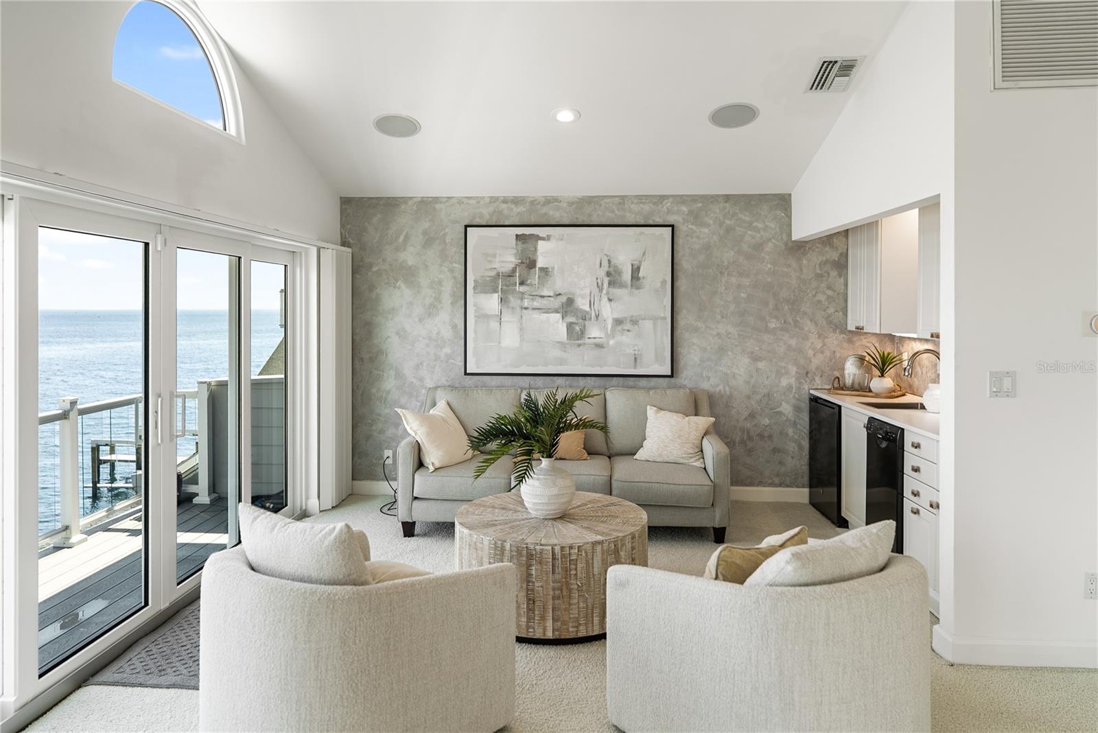 NORTH POINT HARBOUR UNIT ONE - Residential