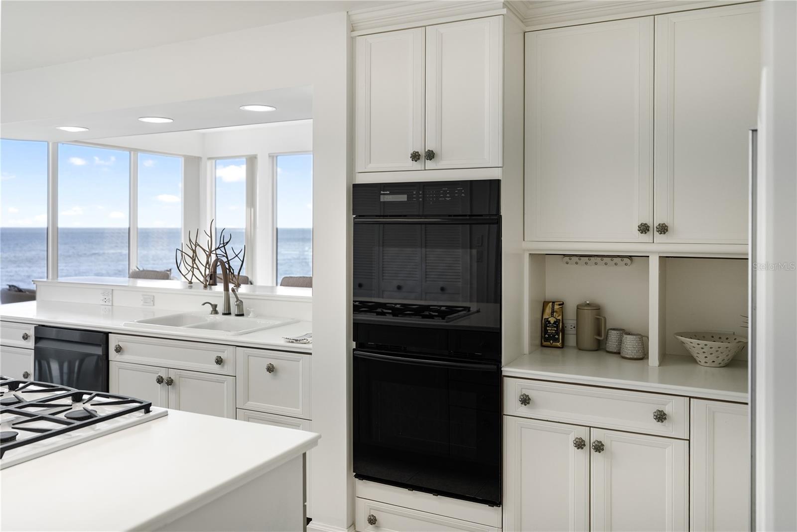 NORTH POINT HARBOUR UNIT ONE - Residential