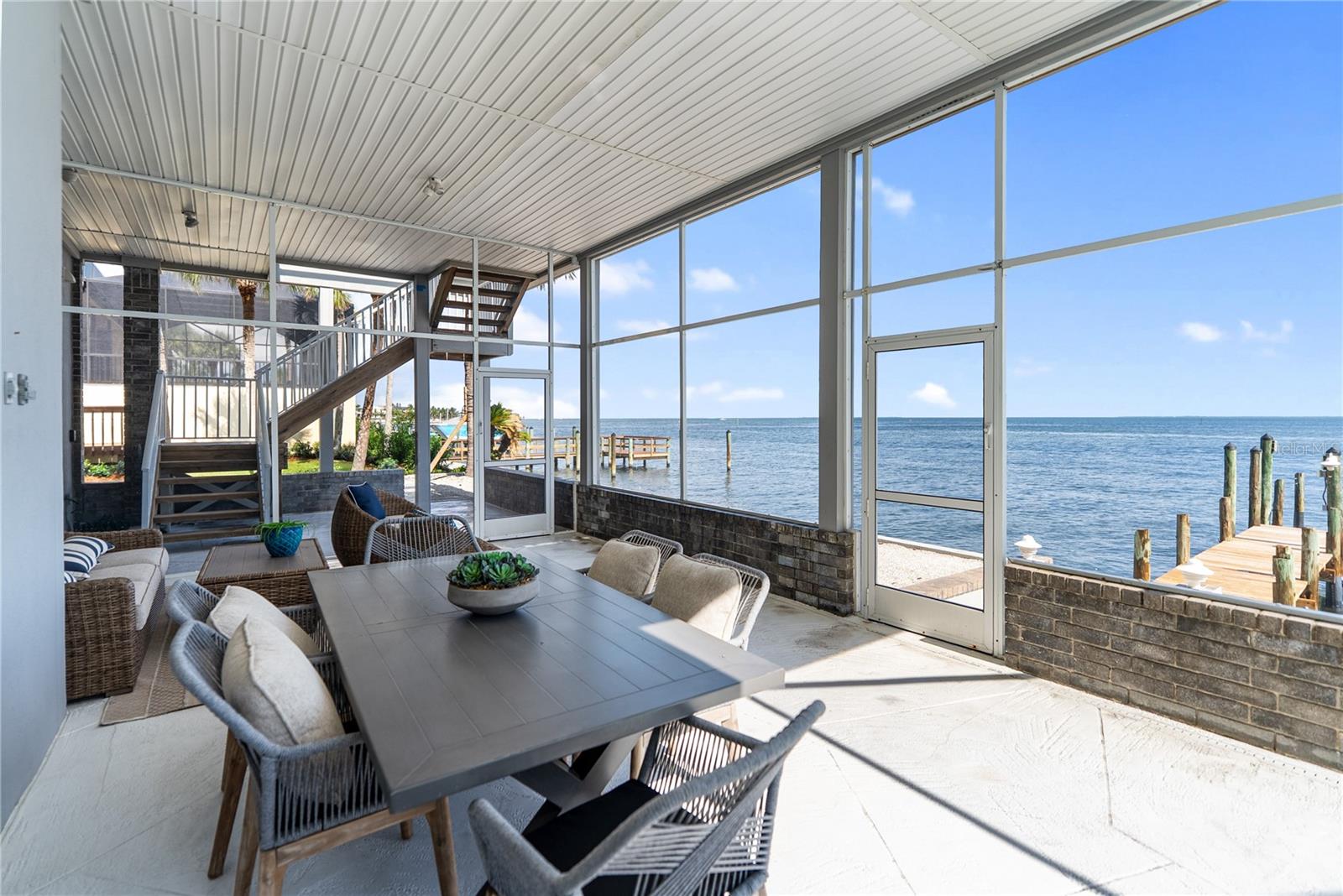 NORTH POINT HARBOUR UNIT ONE - Residential