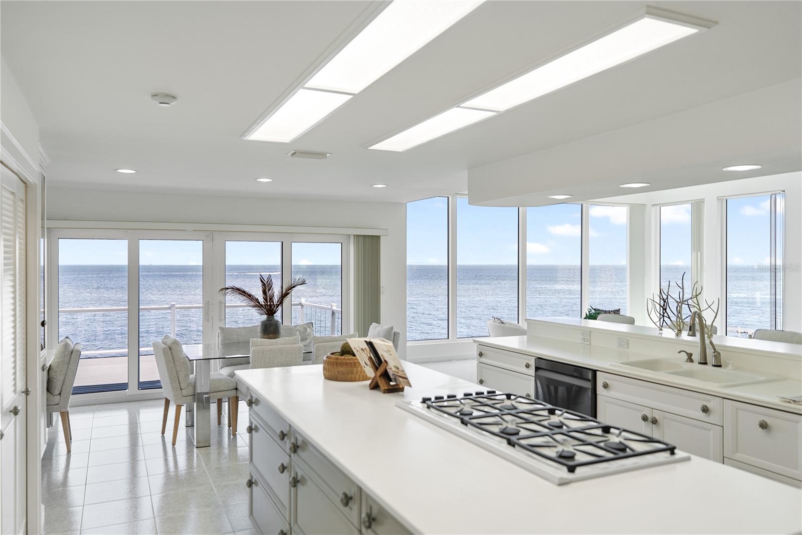 NORTH POINT HARBOUR UNIT ONE - Residential