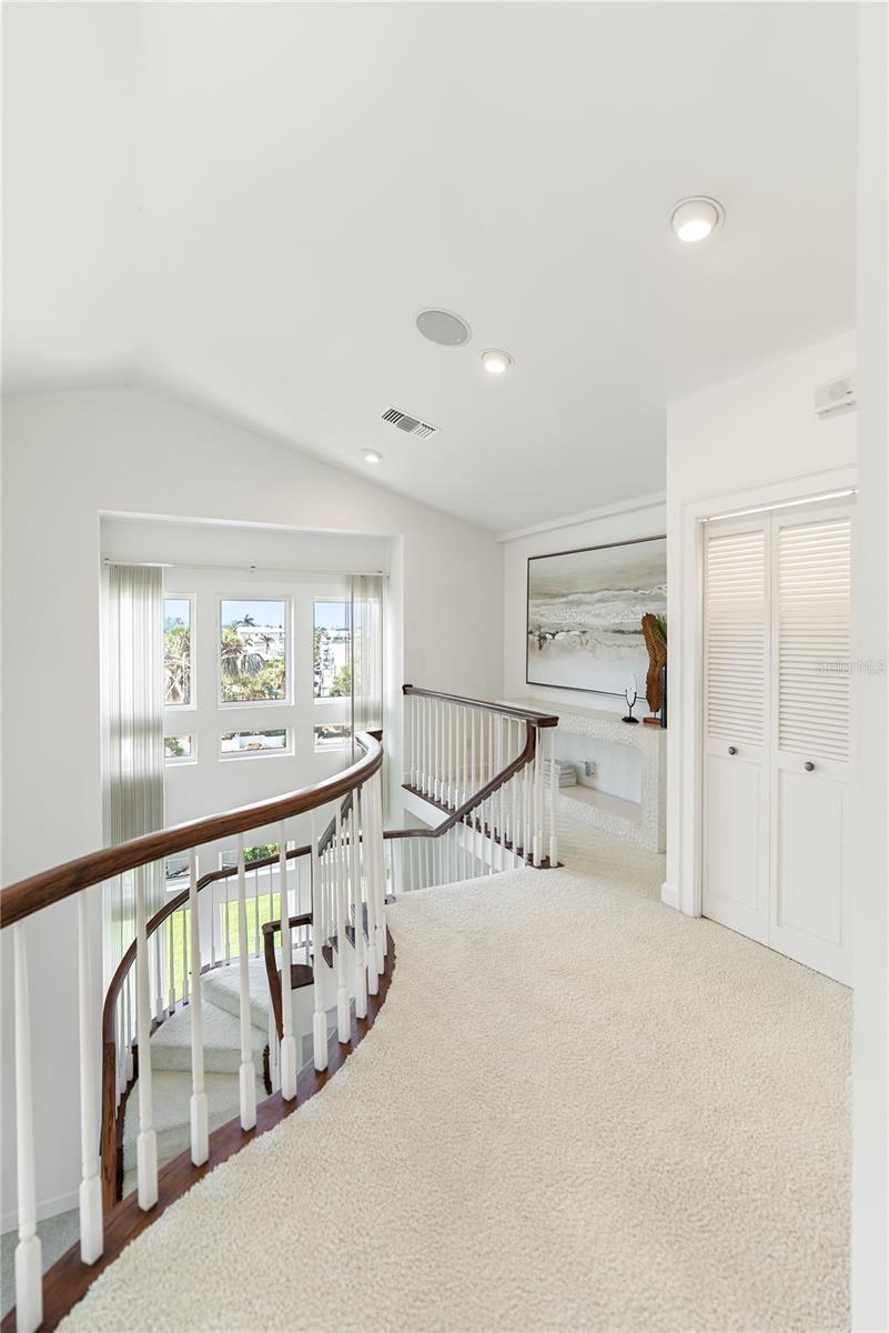 NORTH POINT HARBOUR UNIT ONE - Residential