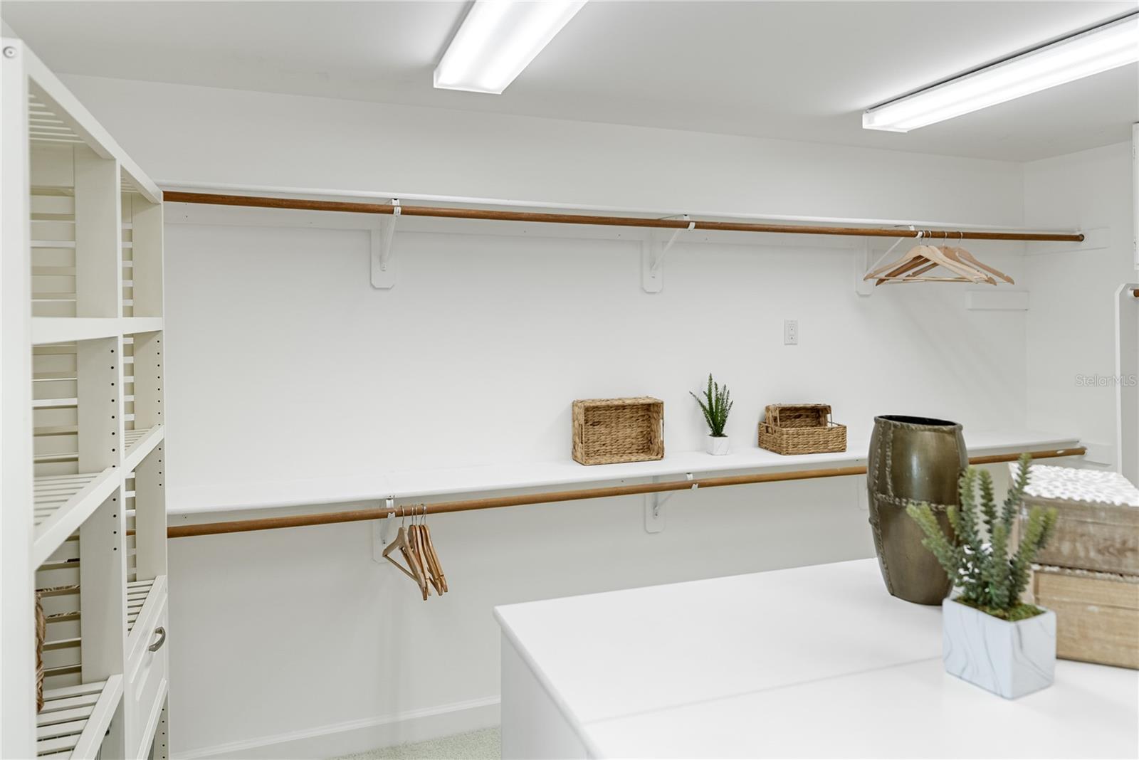 NORTH POINT HARBOUR UNIT ONE - Residential