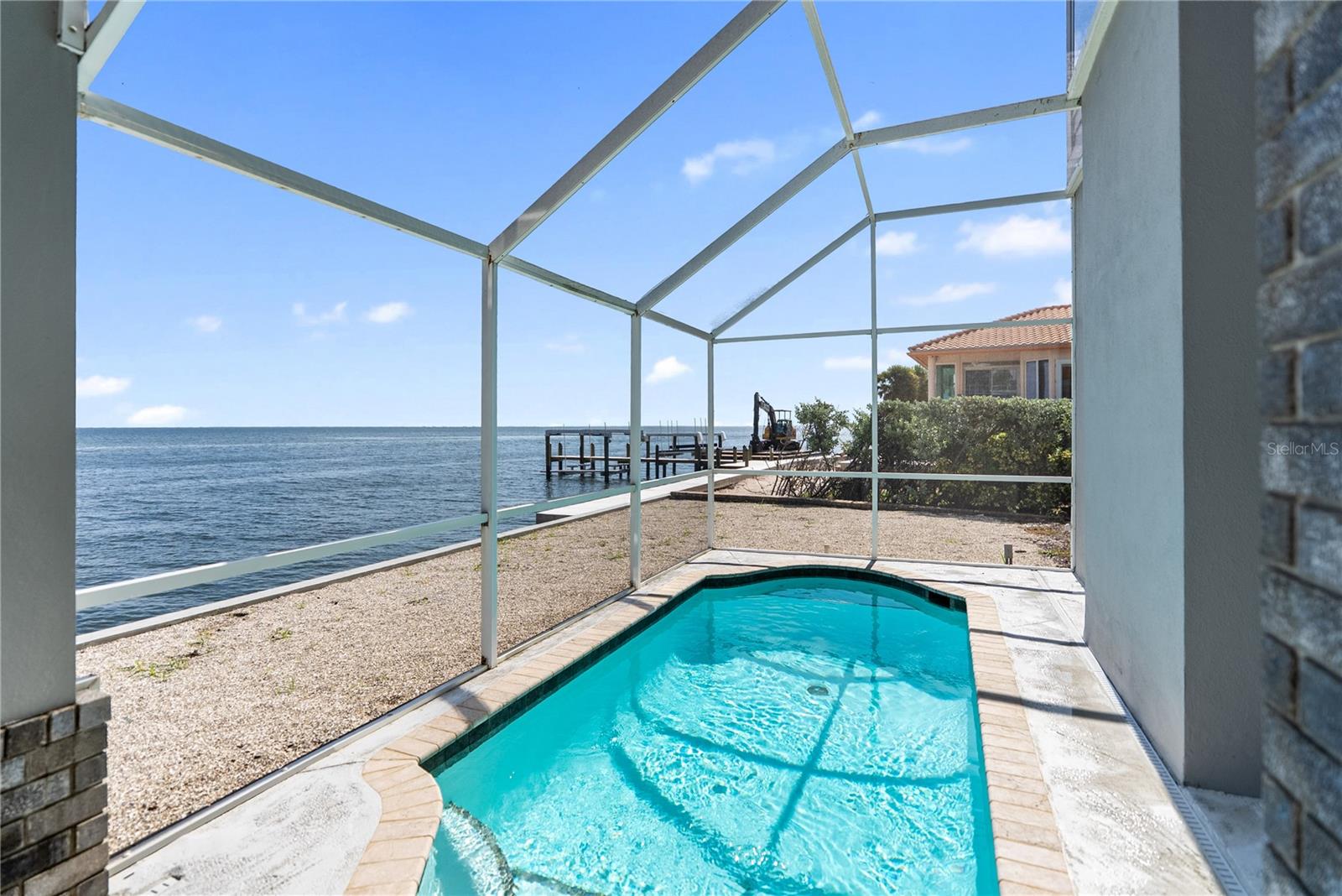 NORTH POINT HARBOUR UNIT ONE - Residential