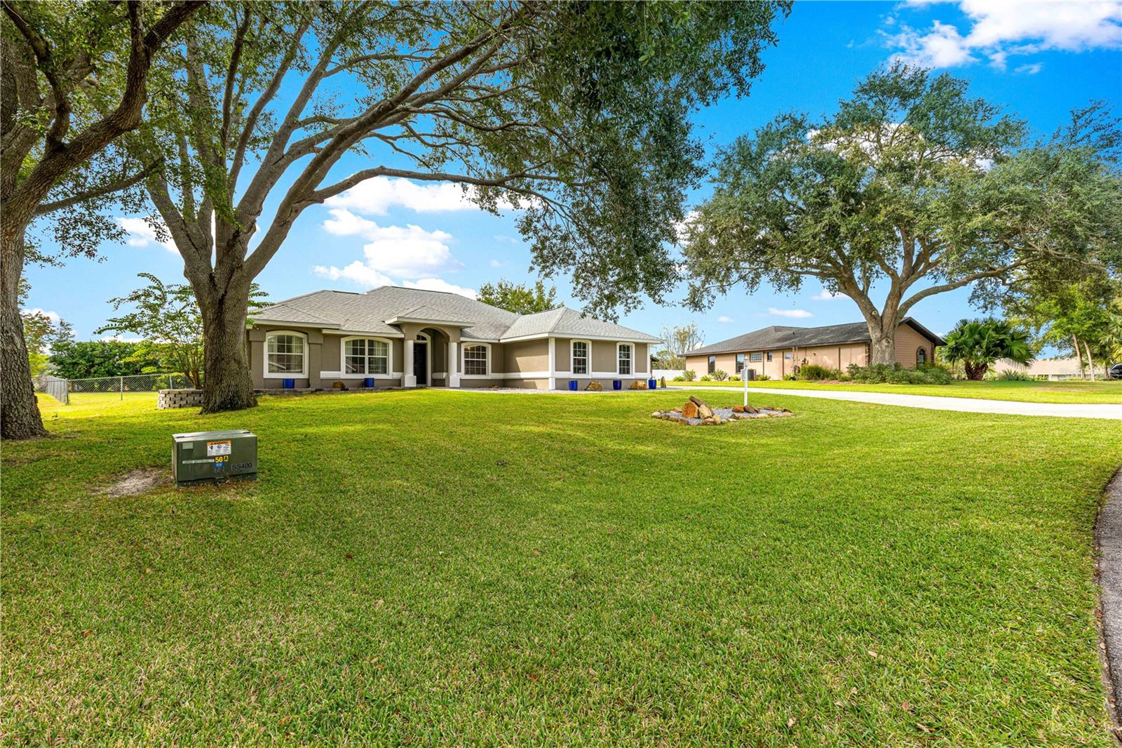 FAIRWAYS/ROLLING HILLS - Residential