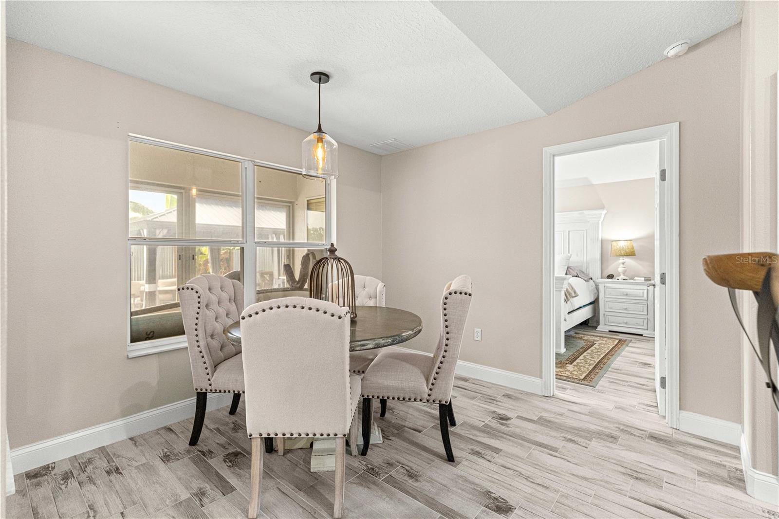 FAIRWAYS/ROLLING HILLS - Residential