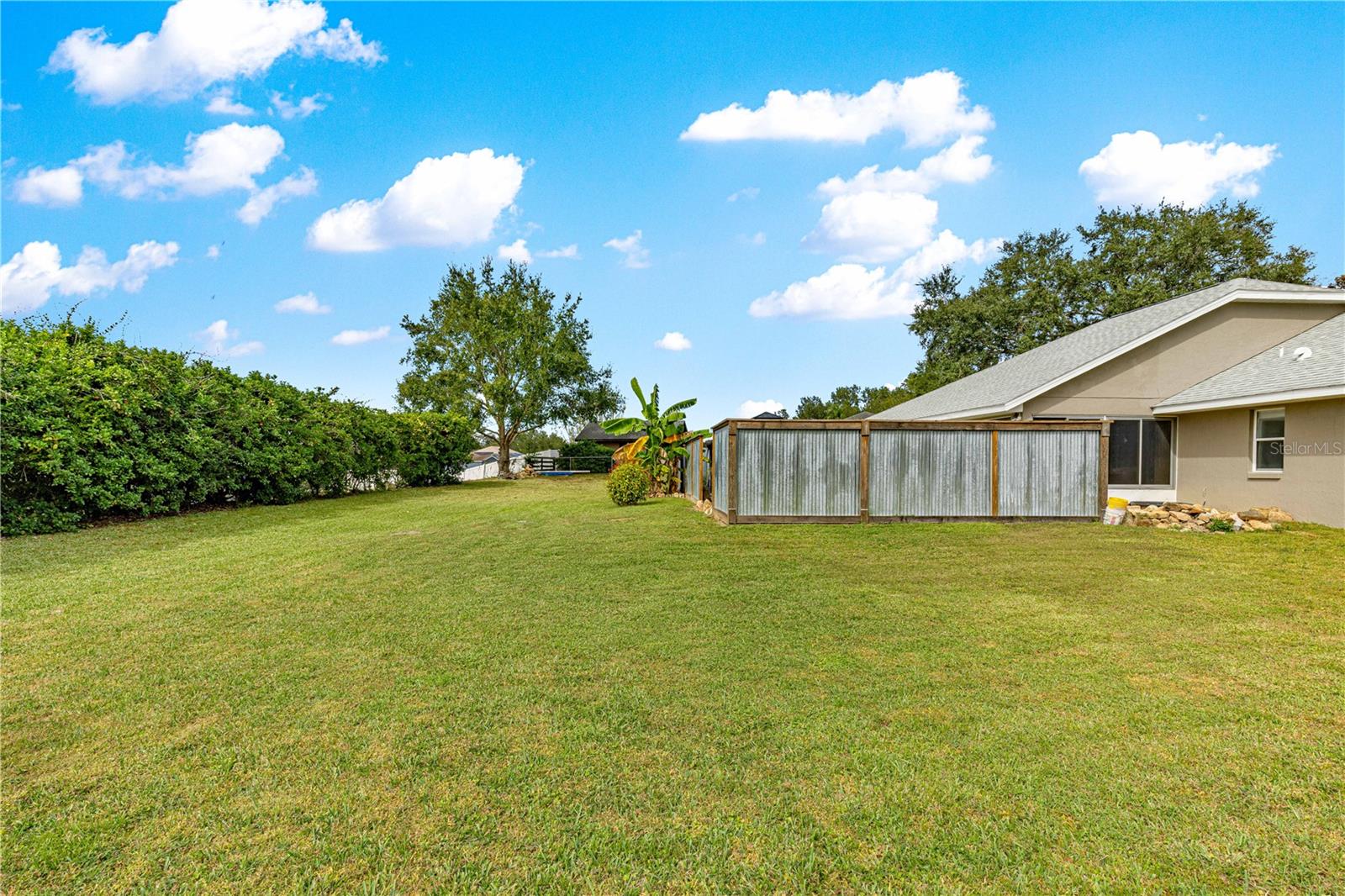 FAIRWAYS/ROLLING HILLS - Residential