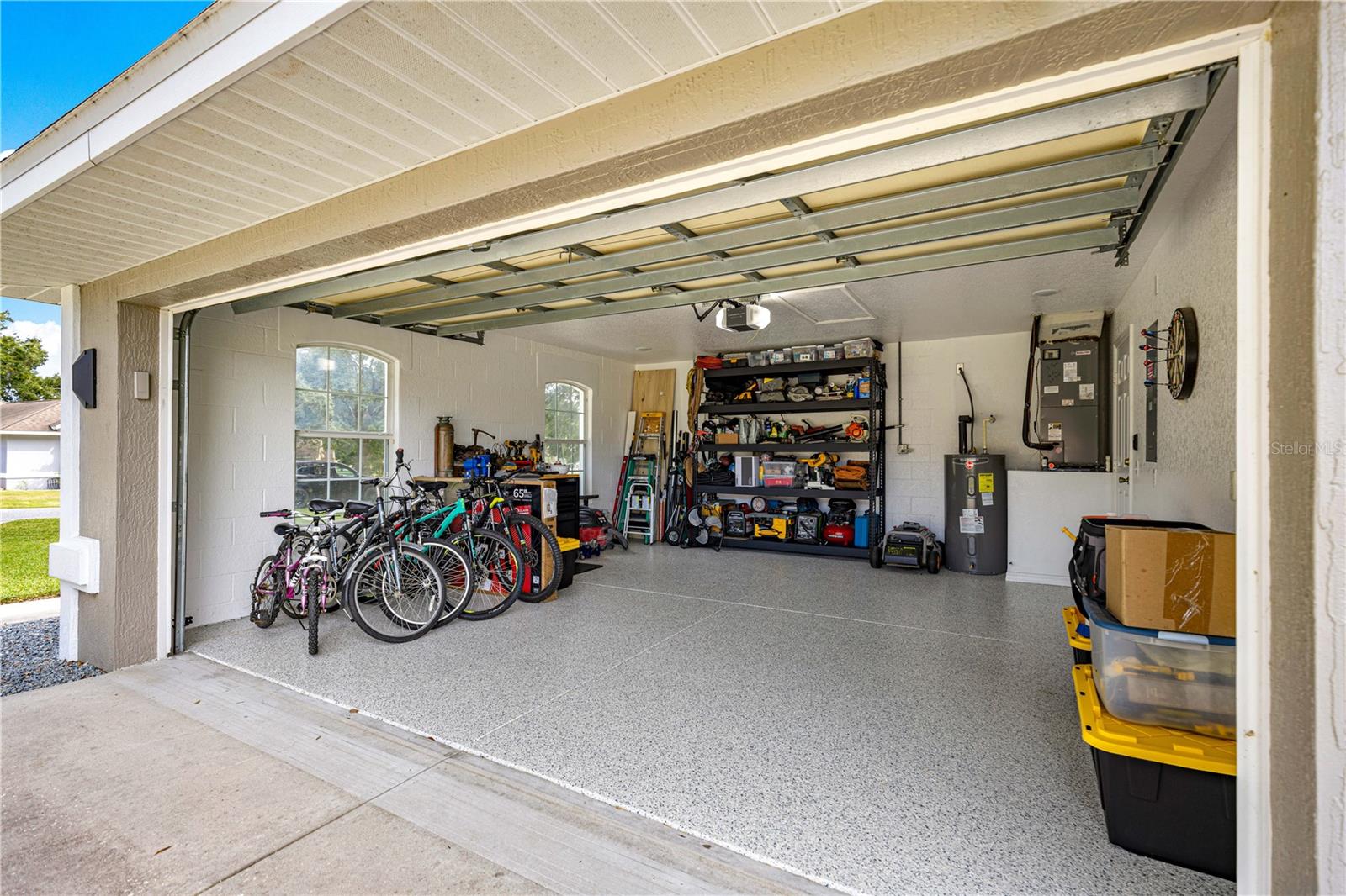 FAIRWAYS/ROLLING HILLS - Residential