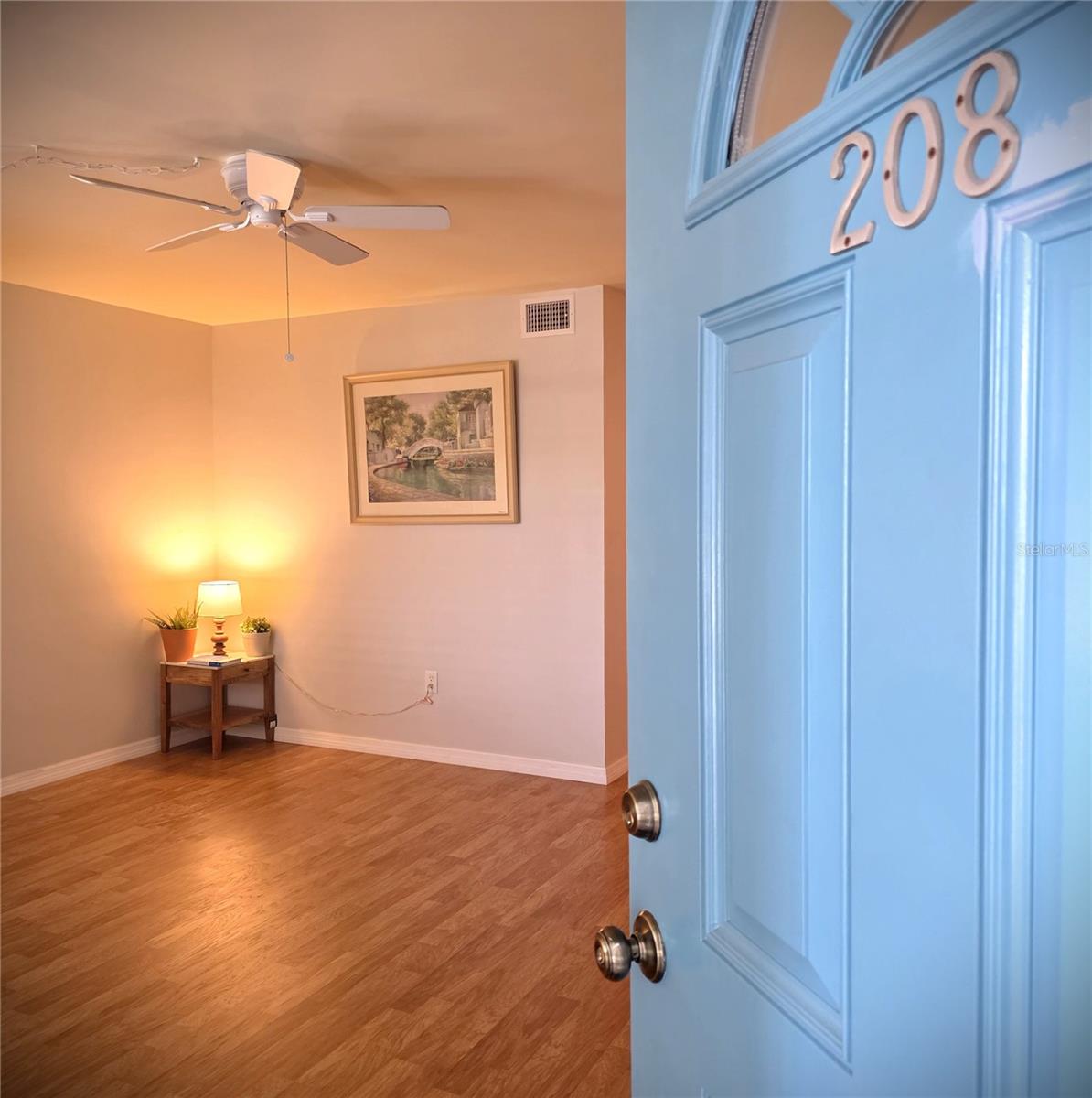1893 SHORE DRIVE S 208
