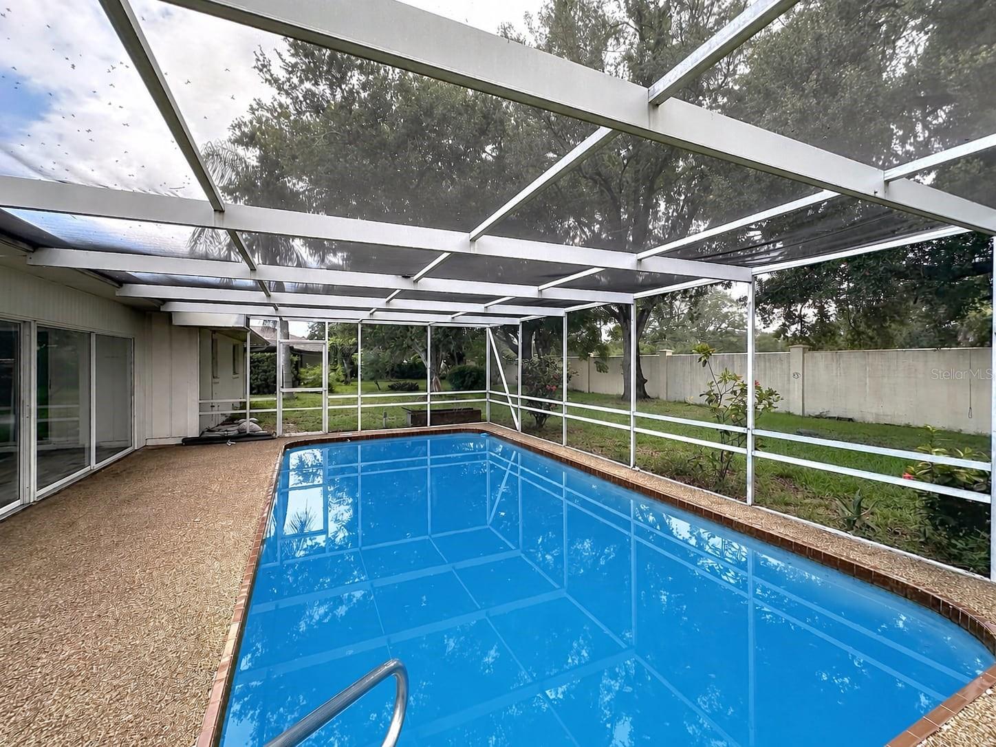 1093 N CYPRESS POINT DRIVE
