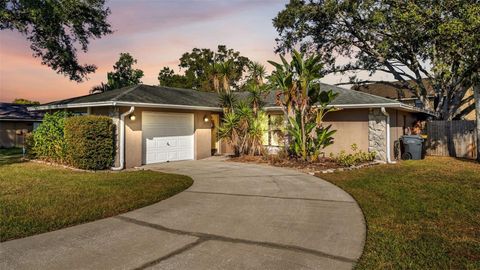 Photo of 804 Scott Lake Village N, Lakeland, FL 33813 (MLS # L4960654)