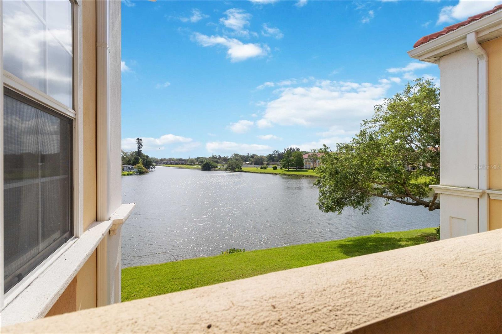 VILLAGIO - Residential Lease