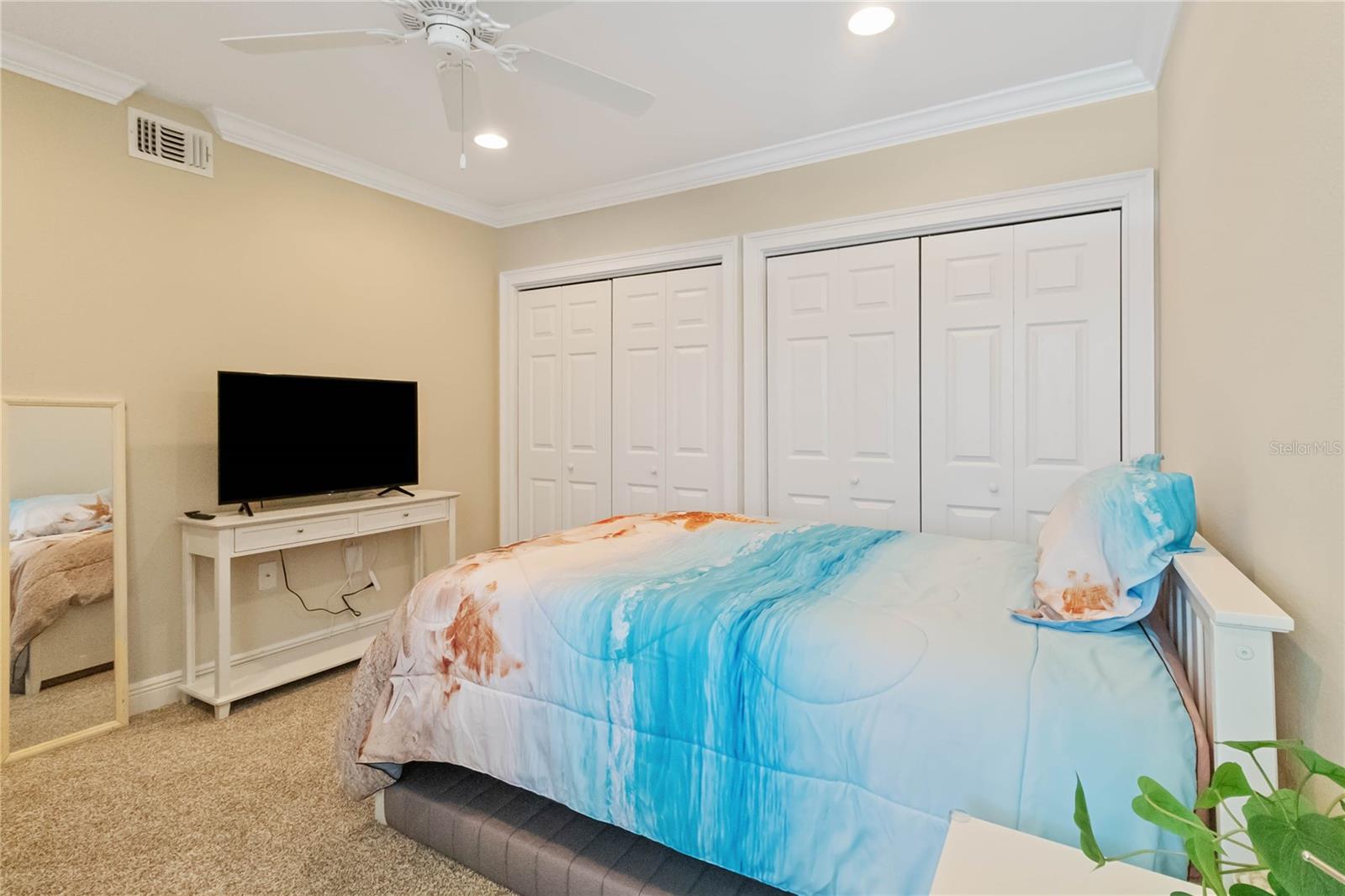 VILLAGIO - Residential Lease