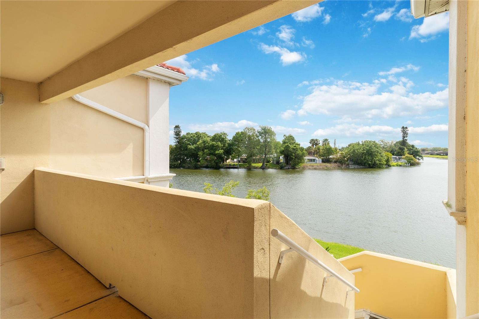 VILLAGIO - Residential Lease