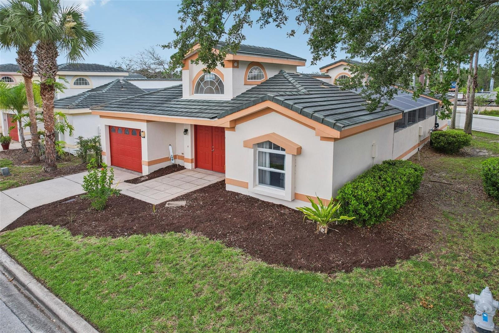 8801 CRAYSON COURT