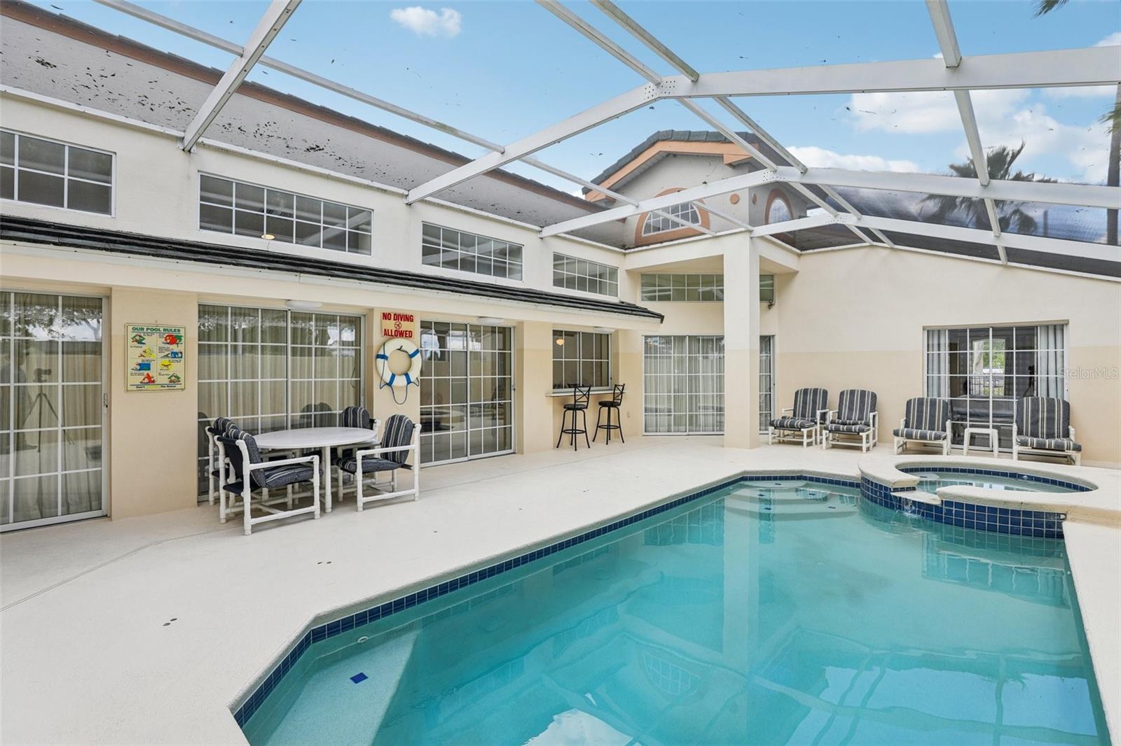 8801 CRAYSON COURT