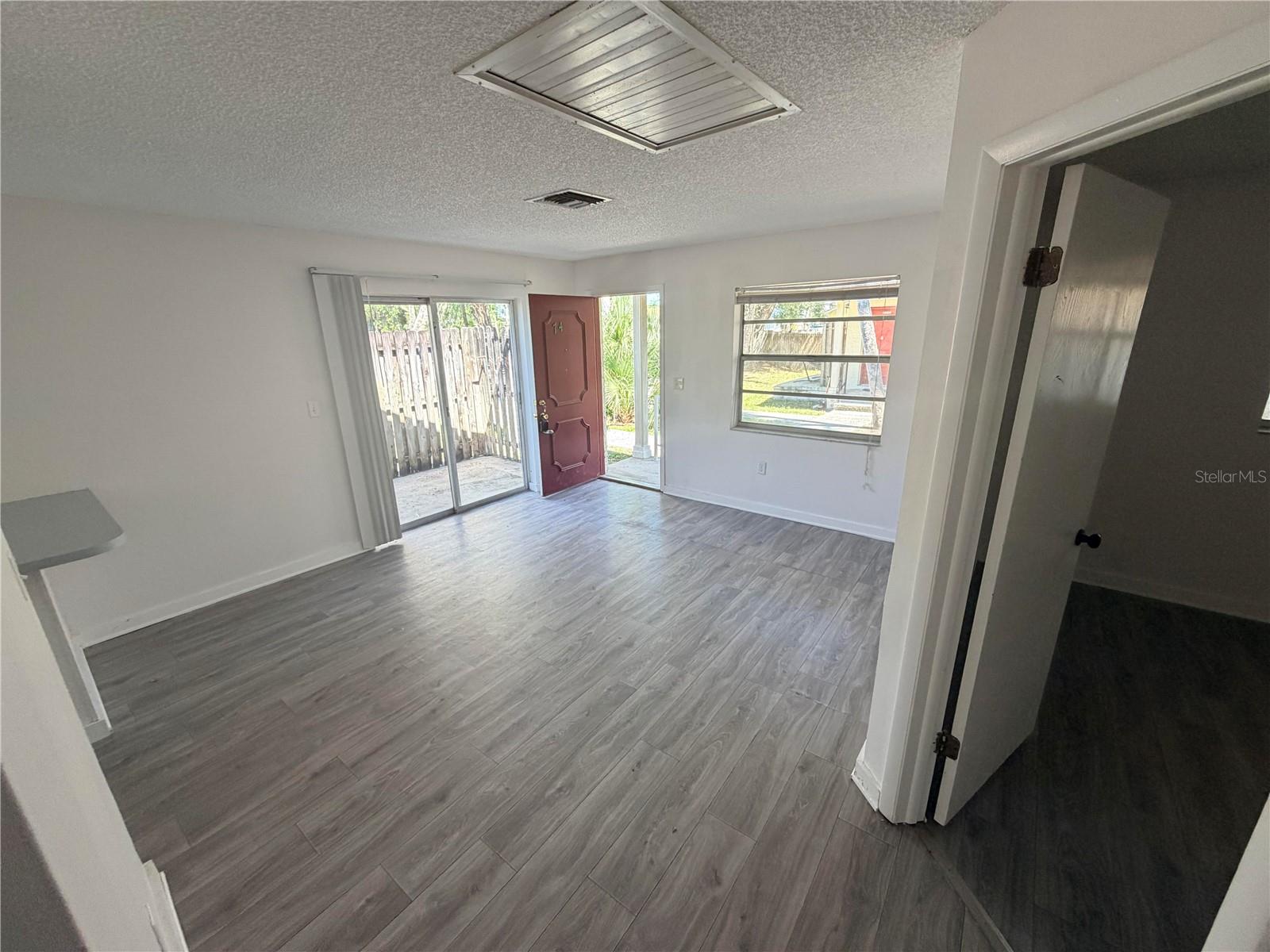 TELA HEIGHTS - Residential Lease