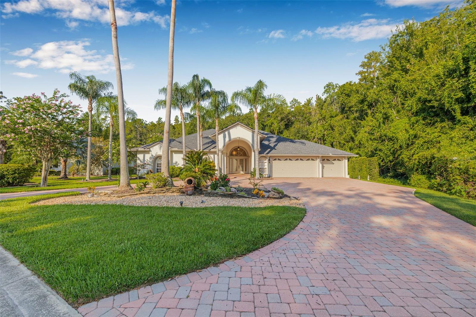 SADDLEBROOK - Residential