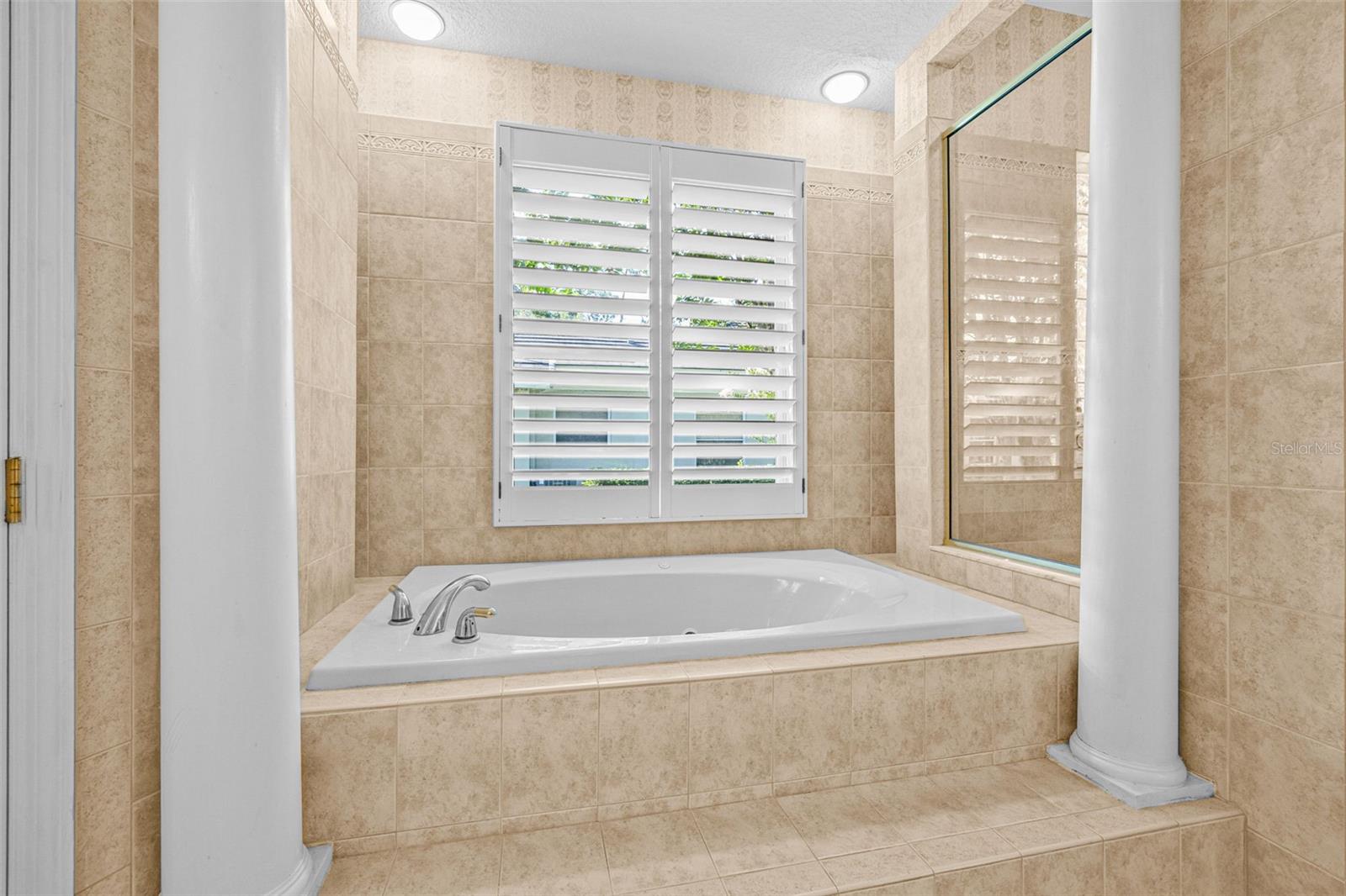 SADDLEBROOK - Residential