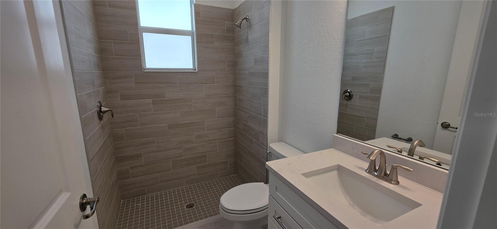 CALUSA COUNTRY CLUB - Residential