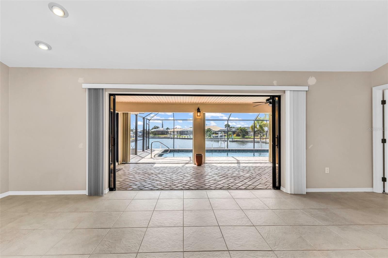 2339 EL CERITO COURT