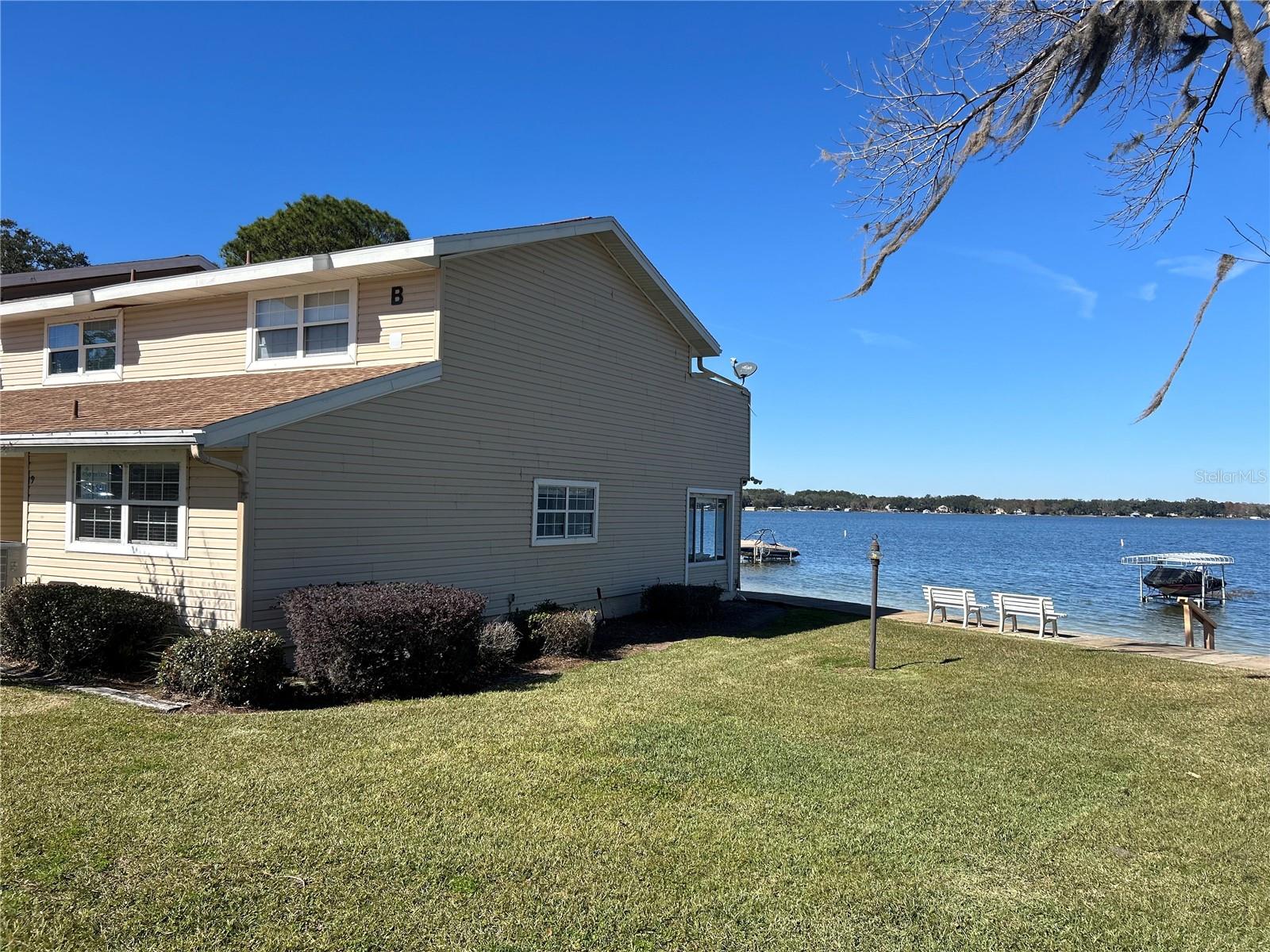 11001 SE SUNSET HARBOR ROAD B09