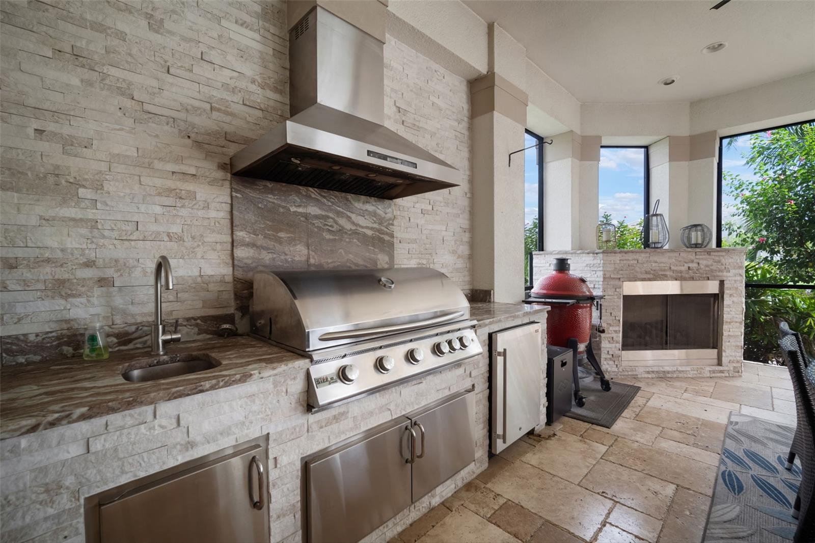 MIRABAY PH 2A-4 - Residential