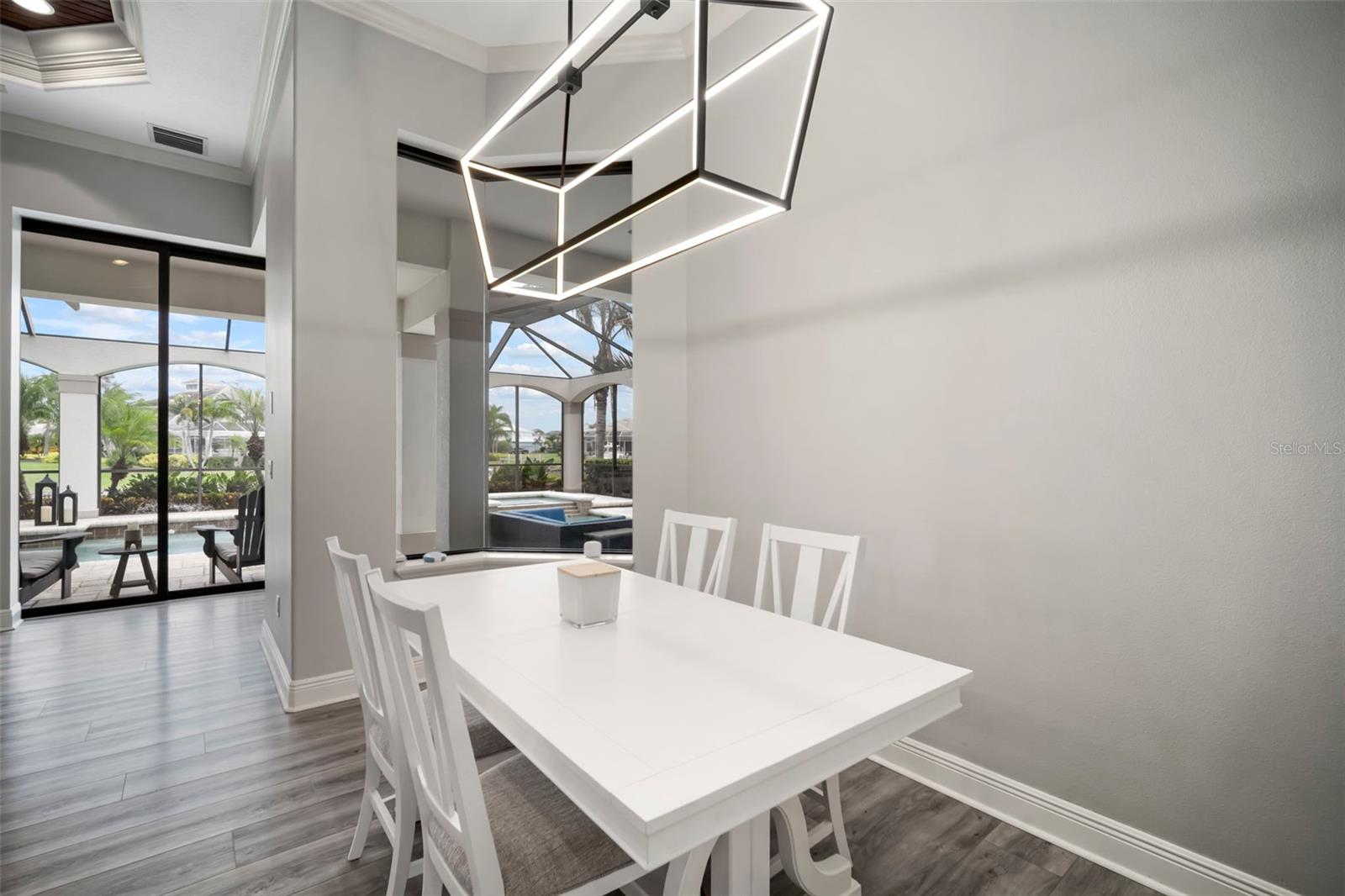 MIRABAY PH 2A-4 - Residential