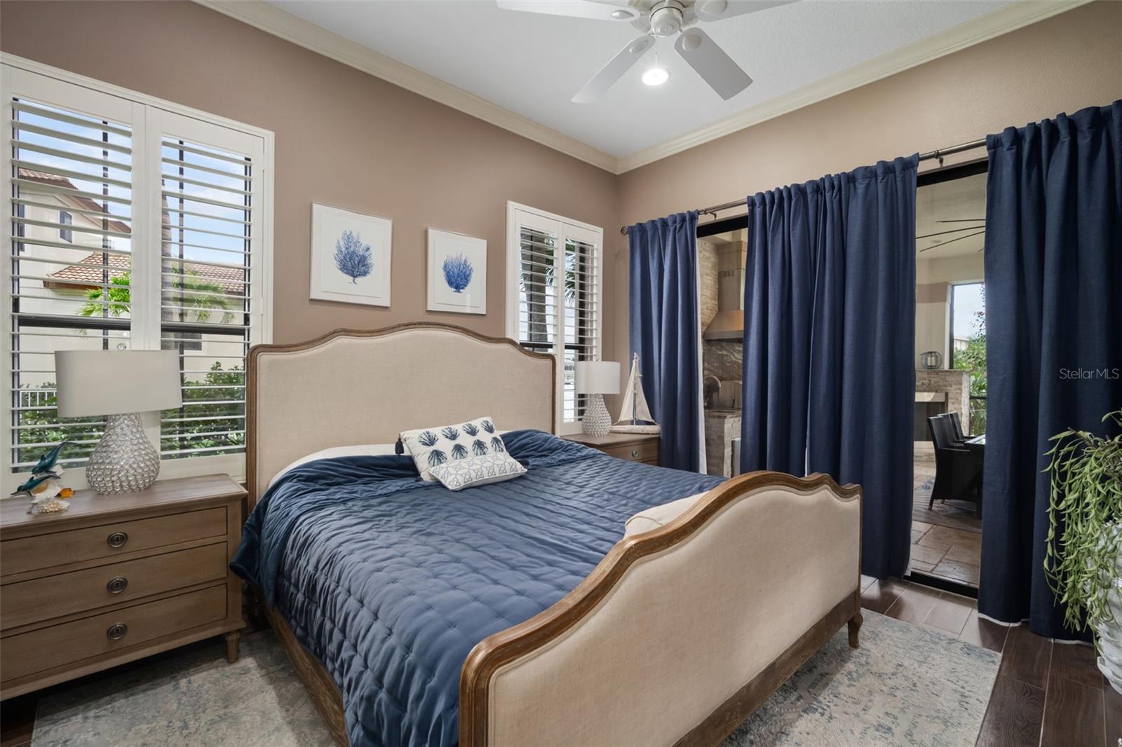 MIRABAY PH 2A-4 - Residential