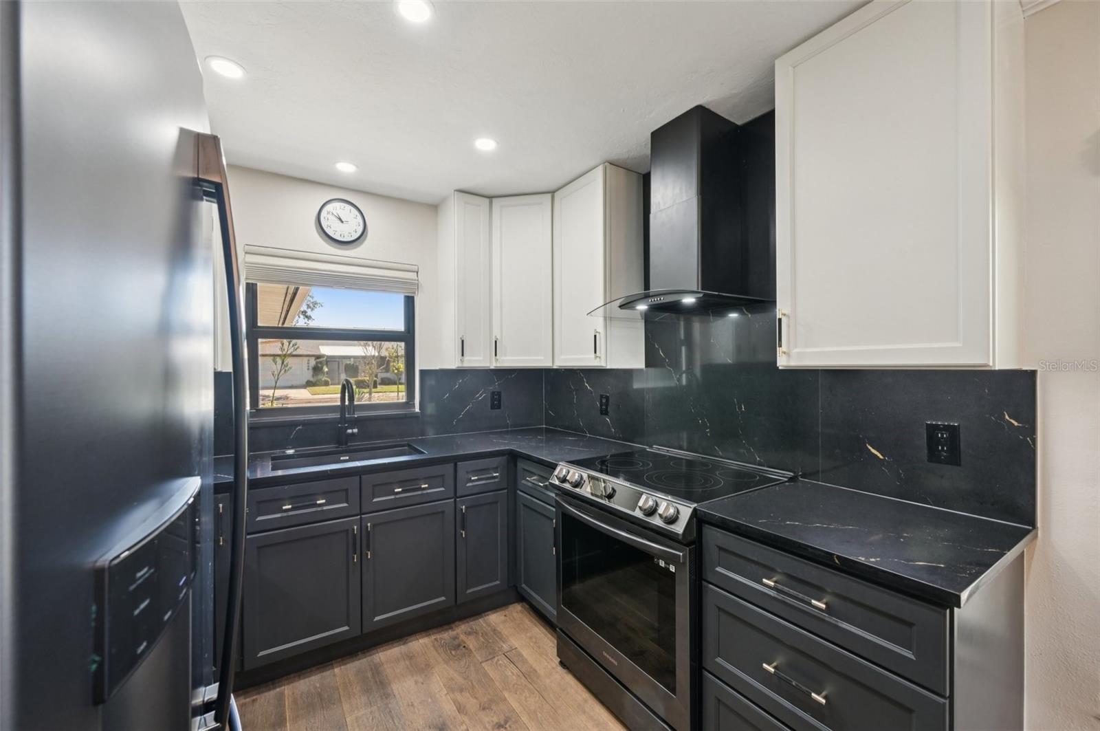 BALLANTRAE - Residential