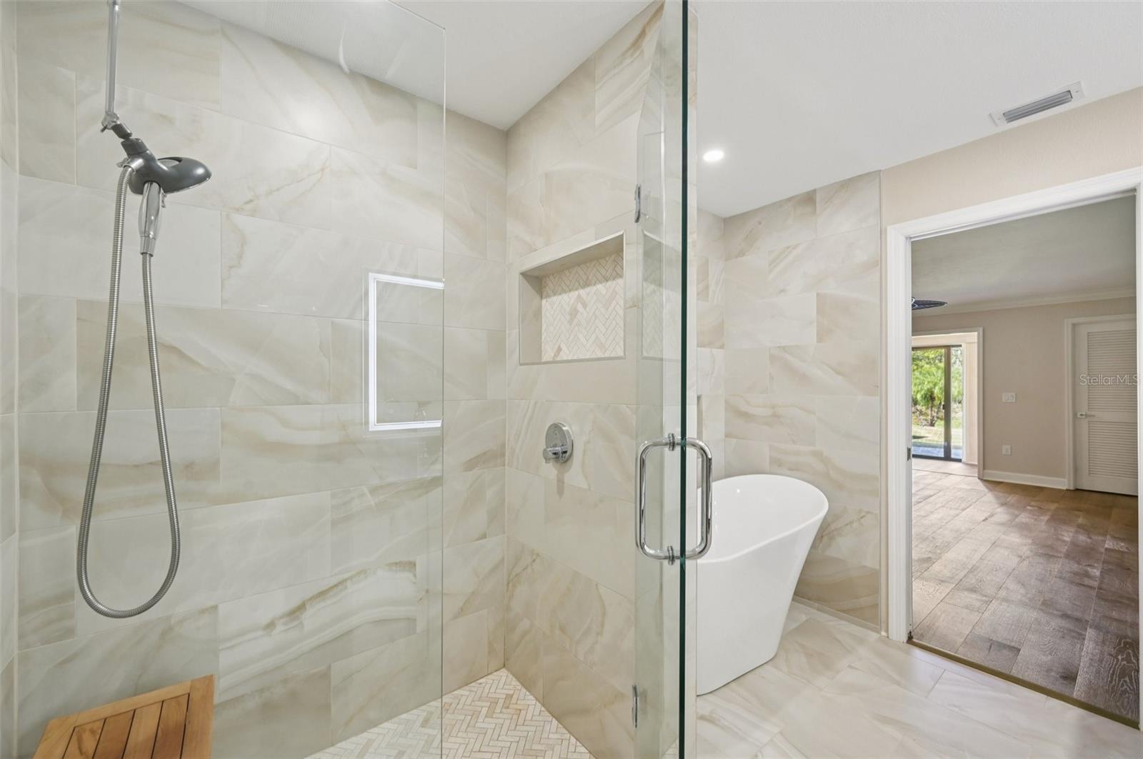 BALLANTRAE - Residential