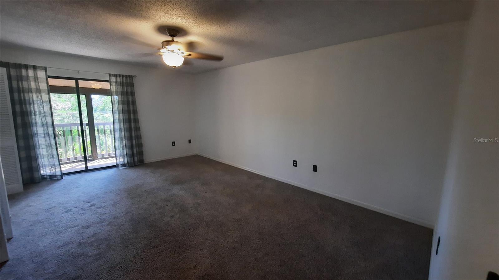 THE VILLAGE PHASE III - Residential Lease