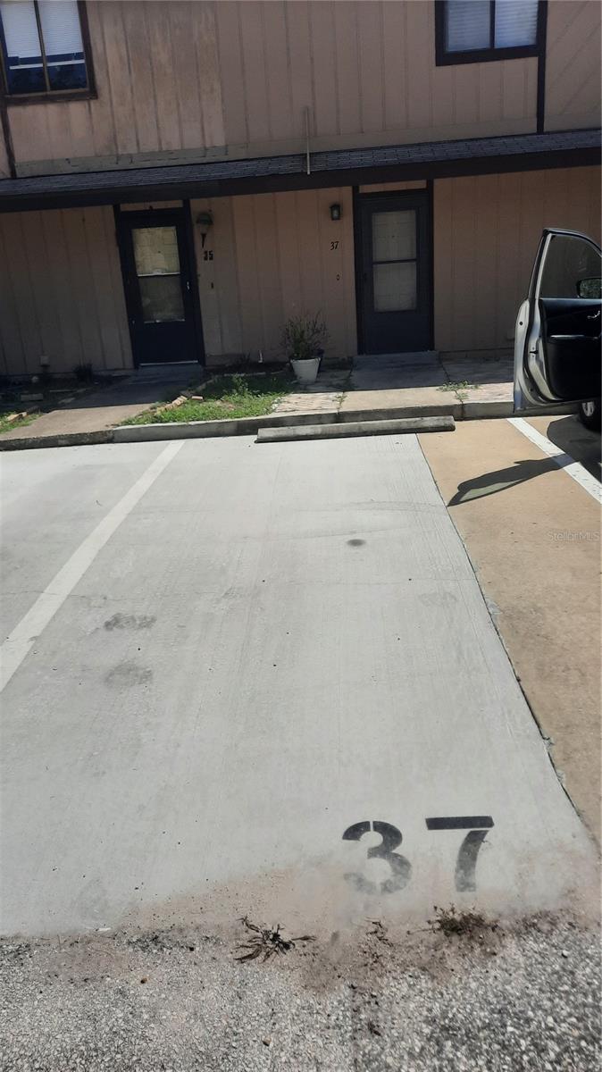 THE VILLAGE PHASE III - Residential Lease