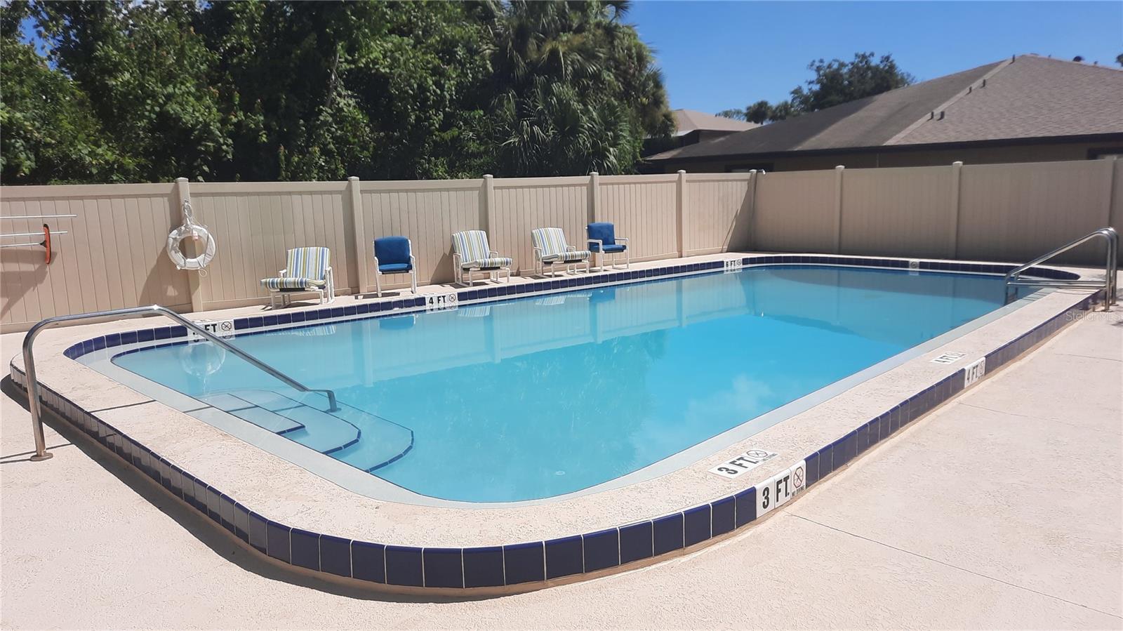 THE VILLAGE PHASE III - Residential Lease