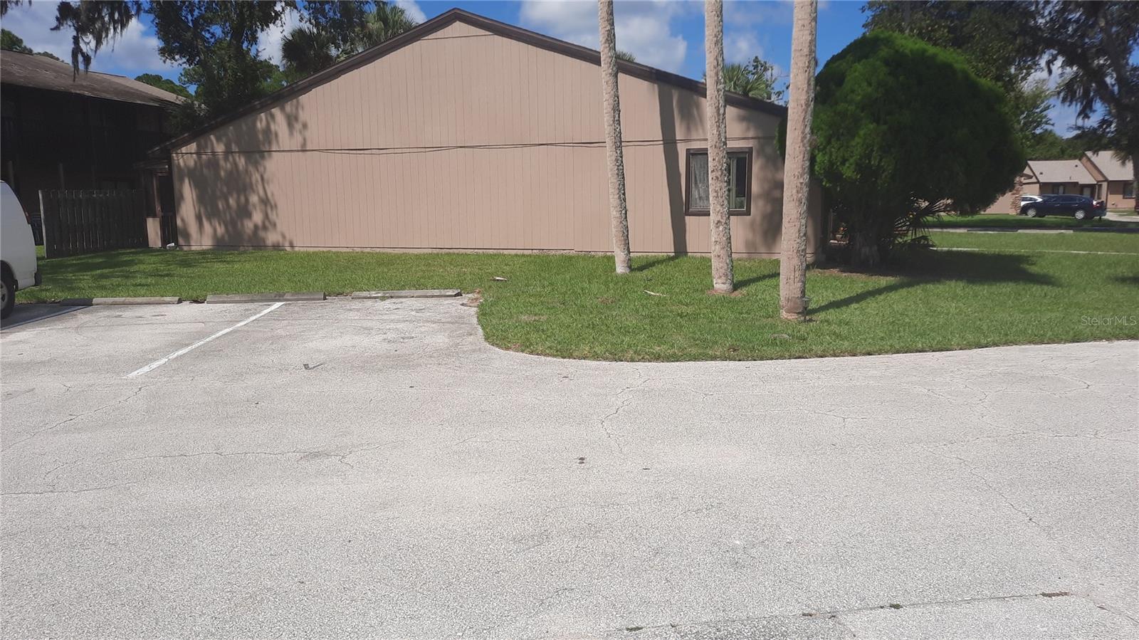 THE VILLAGE PHASE III - Residential Lease