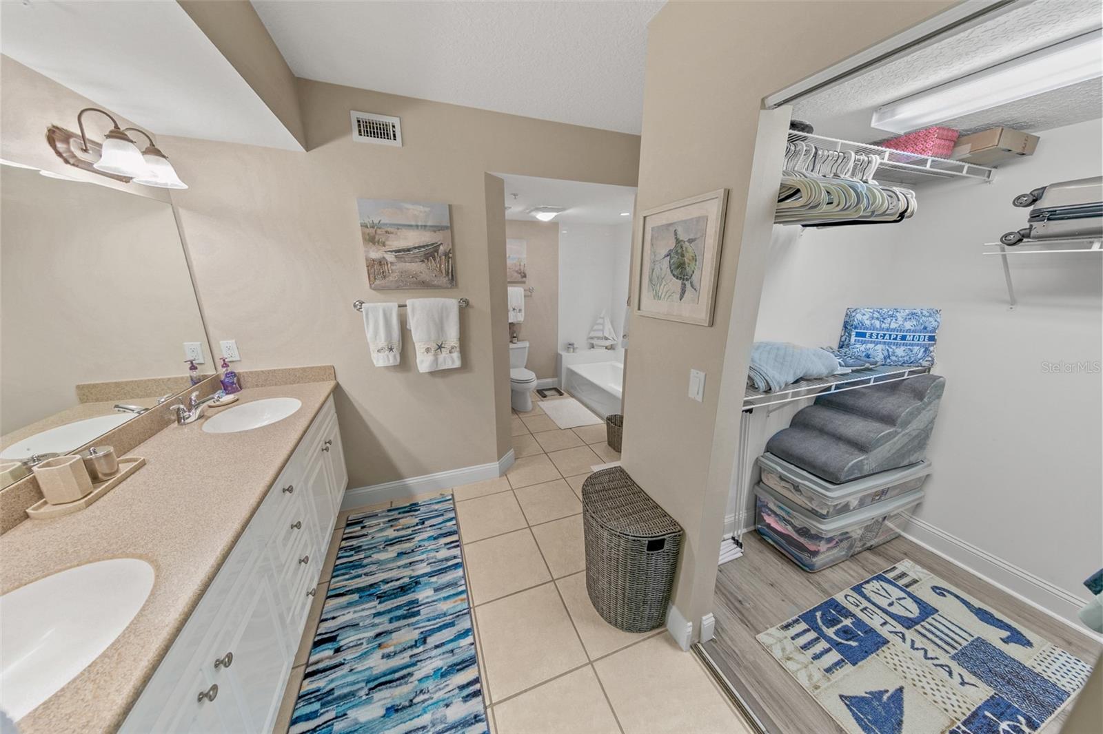 LINKS SOUTH HARBOUR VILLAGE - Residential