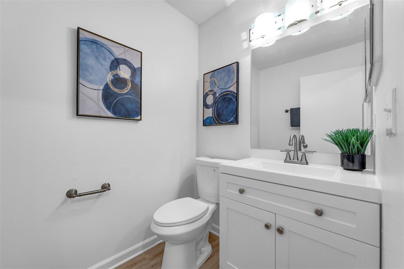 PHEASANT RUN AT ROSEMONT CONDO PH 02 - Residential