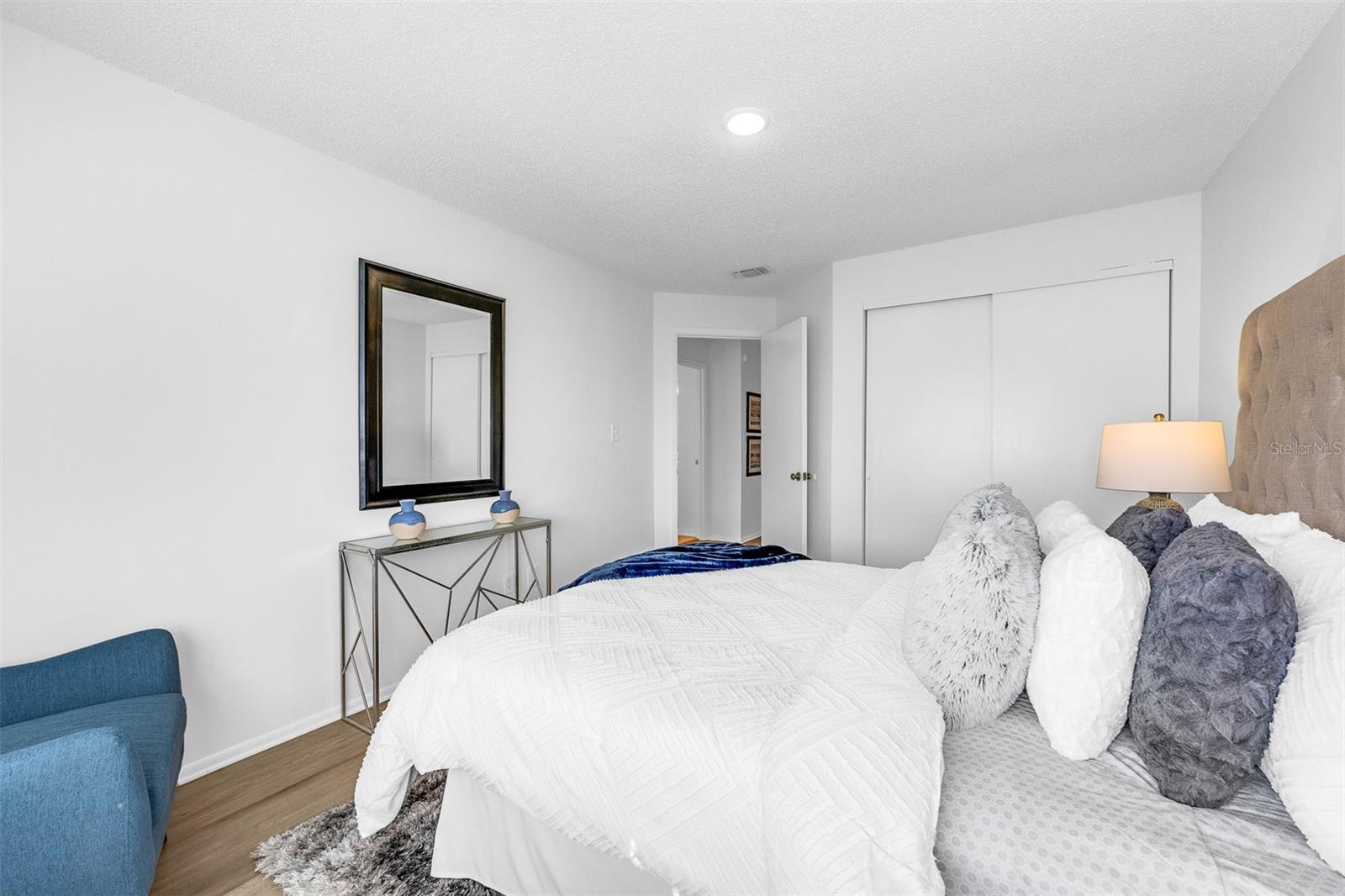 PHEASANT RUN AT ROSEMONT CONDO PH 02 - Residential