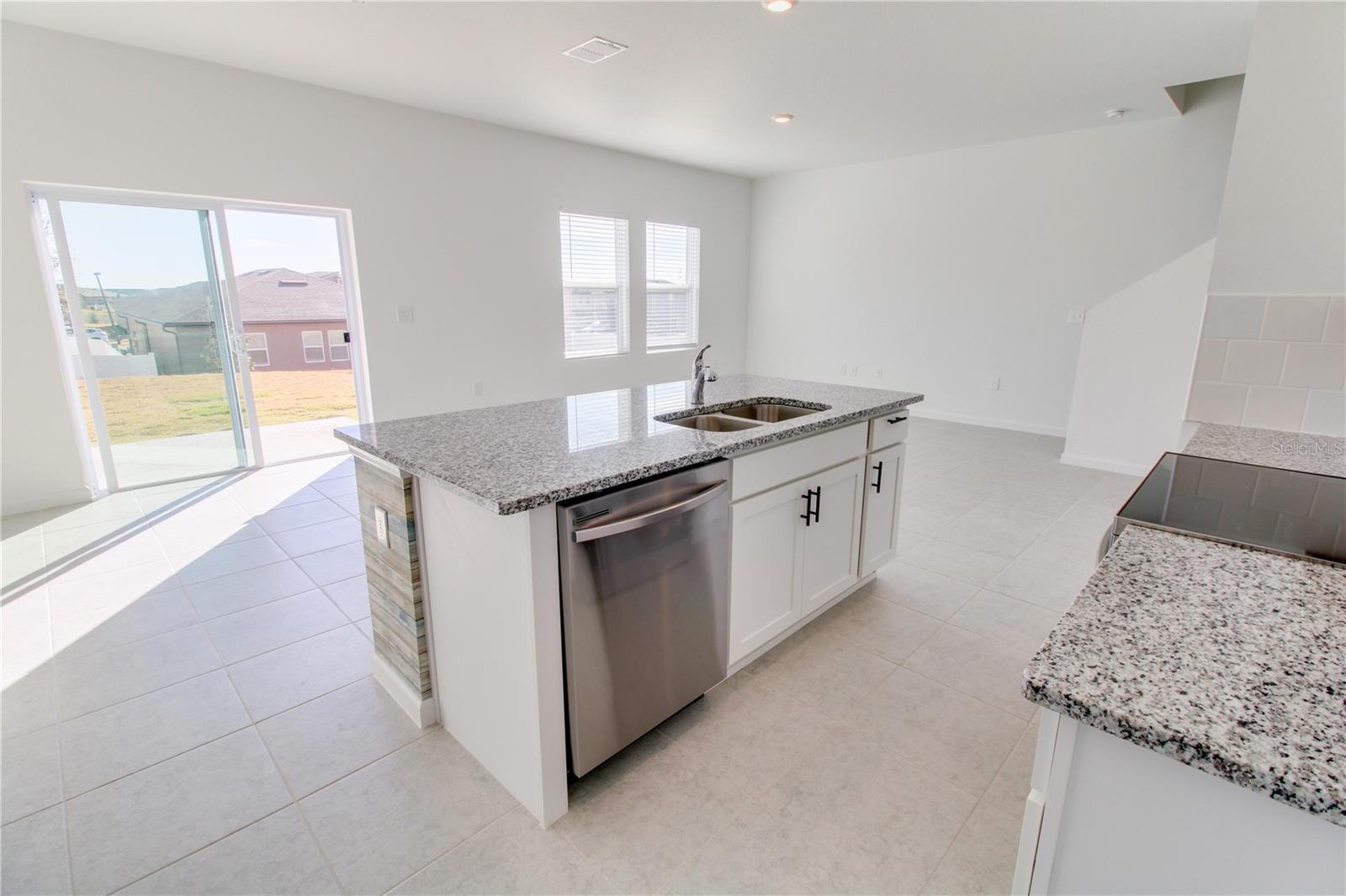 VILLAGES/MINNEOLA HILLS PH 2B - Residential Lease