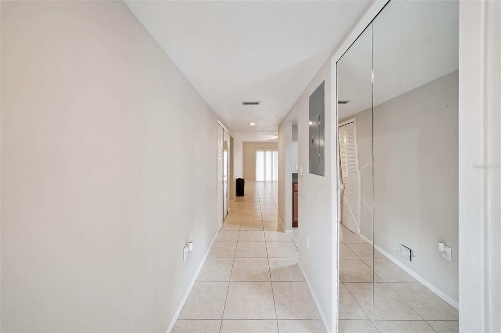 404 E ORLANDO AVENUE 1B