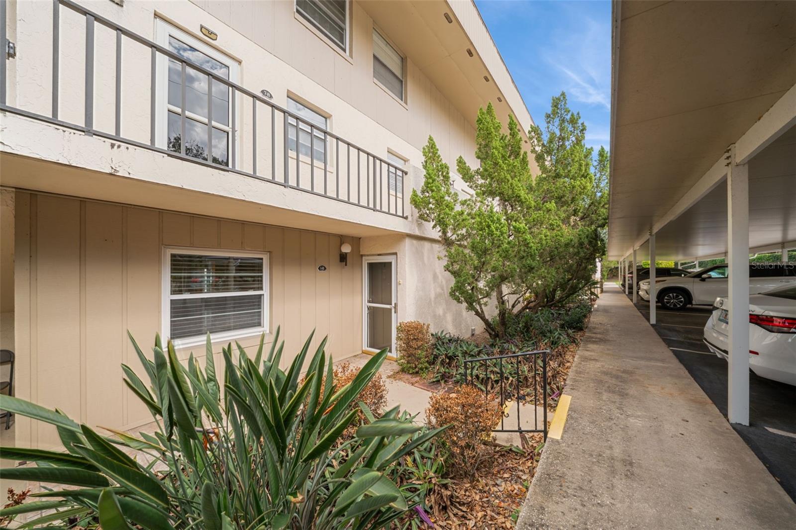 404 E ORLANDO AVENUE 1B