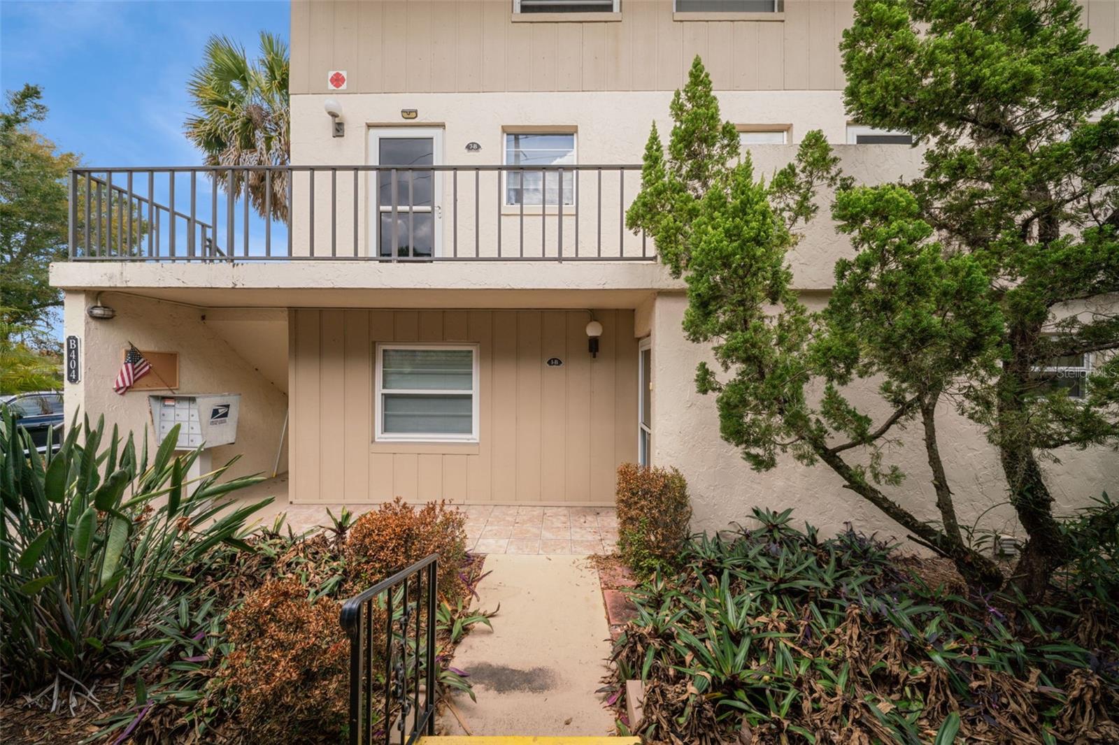 404 E ORLANDO AVENUE 1B