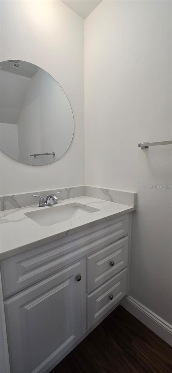 PARK LAKE TWNHS PH 02 - Residential Lease