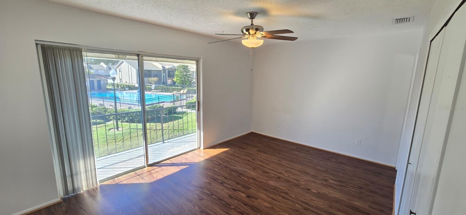 PARK LAKE TWNHS PH 02 - Residential Lease